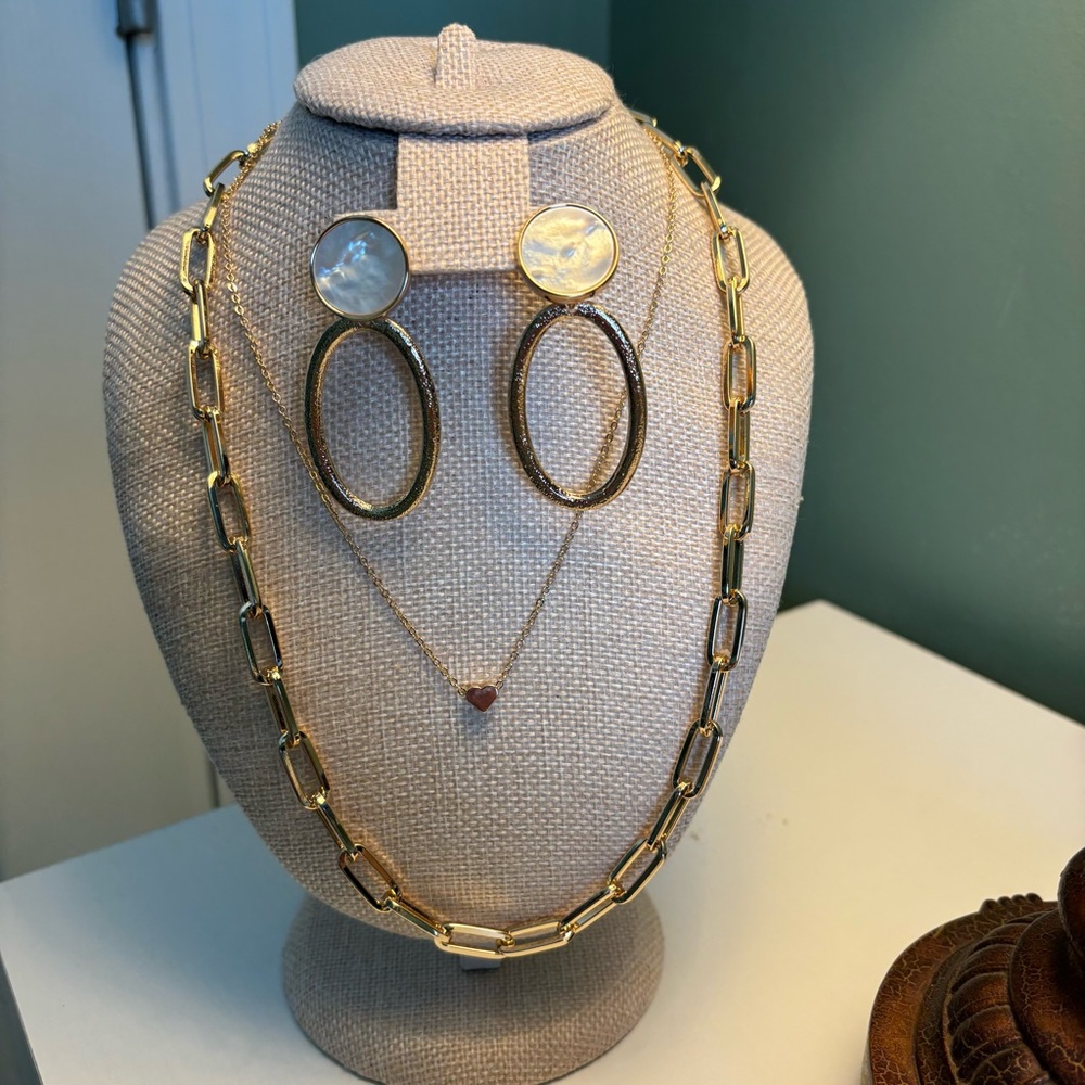 Park Lane Elexe necklace and Dream Earrings